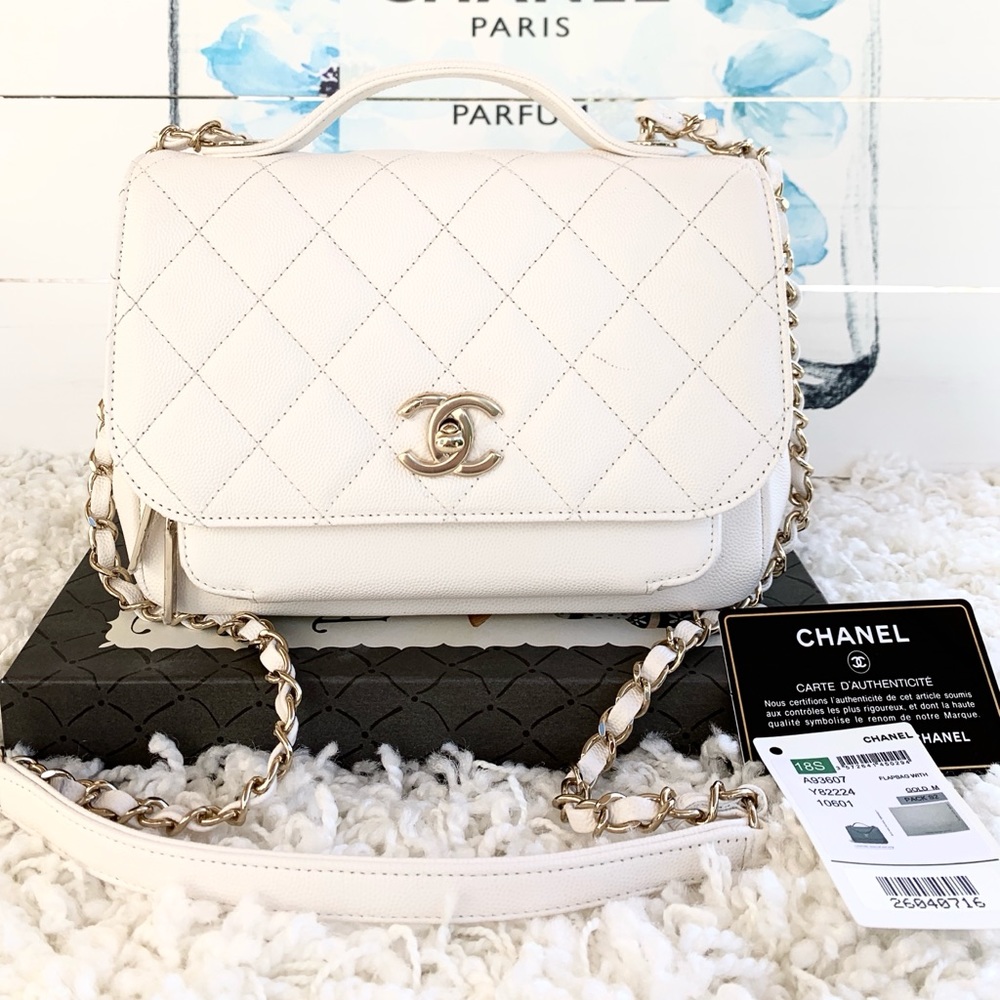 CHANEL Flap Bag